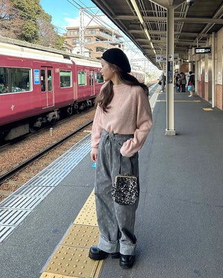 Oversized Boucle Round Knit