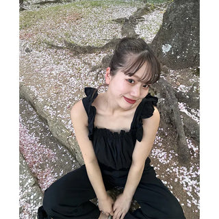 Frilled All-in-One