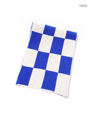 Border check scarf