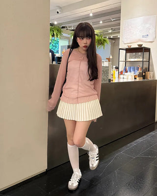 Slim pleated mini skirt