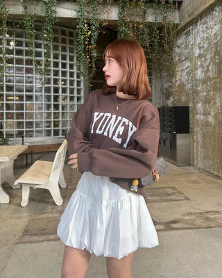 Elastic waist balloon mini skirt
