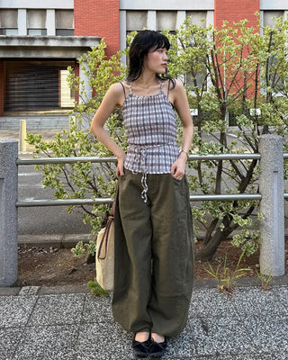 Side pintuck wide pants