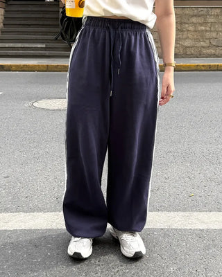 Lace-line sweatpants