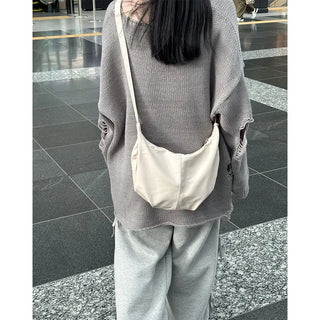 Rounding Hobo Bag