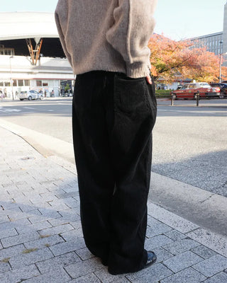 Wide corduroy long pants