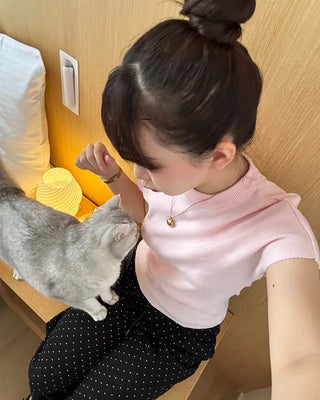 Slim short-sleeve knit