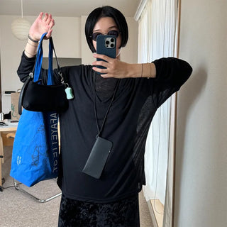 Basic long-sleeved T-shirt