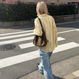 Side-slit vintage denim pants