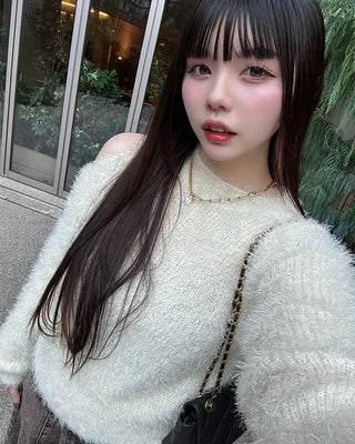 Asymmetrical cropped shaggy knit