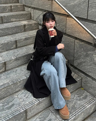 Oversized wide-leg denim pants