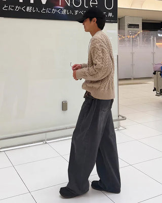 Side-tuck balloon denim