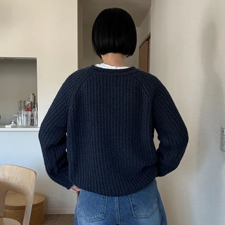 Volume round neck knit sweater