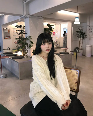 V-neck Cable Balloon Sleeve Long Knit