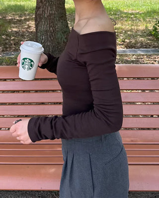 Off-shoulder slim-fit long t-shirt
