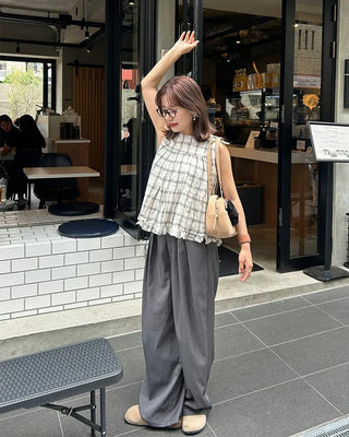Back ribbon check sleeveless top
