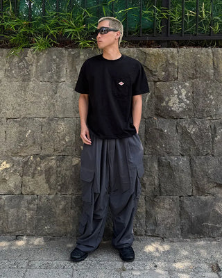 Nylon cargo pants with elastic waistband
