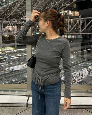 Waist frill long-sleeve T-shirt
