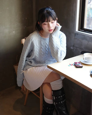 Ribbon detail pleated mini skirt