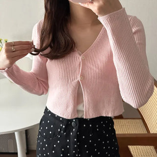 2-button V-neck cardigan