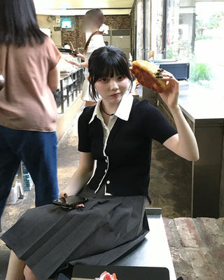 Shirt-layered short-sleeved cardigan