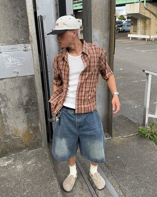 Washed Bermuda denim pants