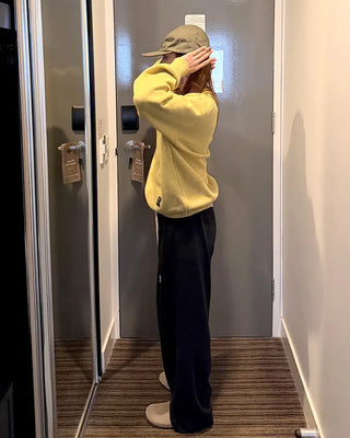 Wide sweatpants