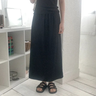 Elastic long skirt
