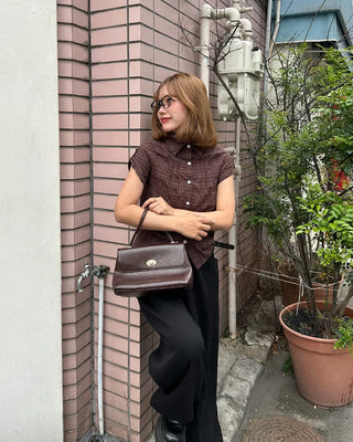 Checked pintuck short-sleeved blouse