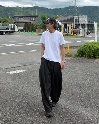 Two-pleat wide slacks