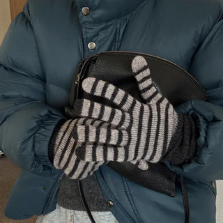 Striped long gloves