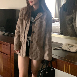 Check pattern jacket