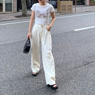 Ribbon Graphic Crop T-Shirt