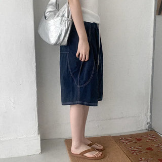 Stitched elastic waist half pants