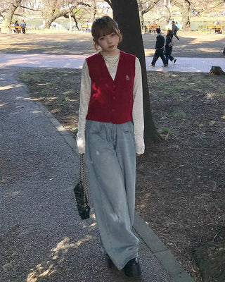 V-neck cable knit vest