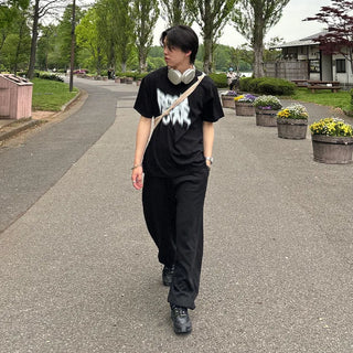 Back-slit balloon pants