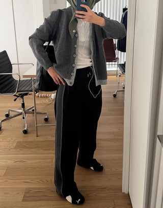 Line detail sweatpants