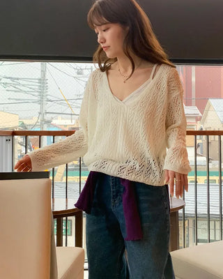 V-neck perforated knit