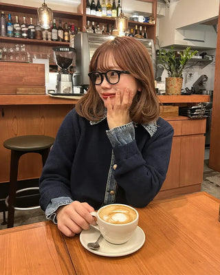 Denim-colored neck knit cardigan