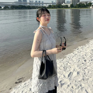 Sleeveless dress with scarf set