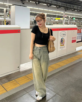 Side Shirring Button Half Sleeve T-Shirt