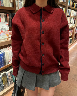 Loose-fit colored cardigan
