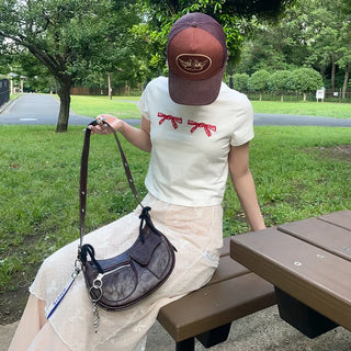 Pocket shoulder bag