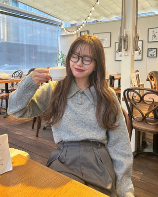 Color Button Knit