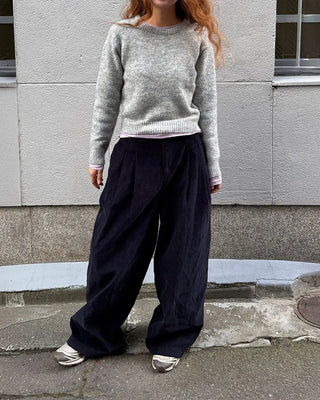Round neck long-sleeve knit