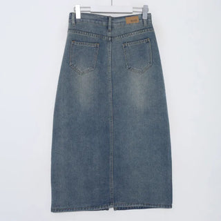 Front slit long denim skirt