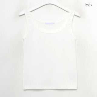 Ribbed round sleeveless top