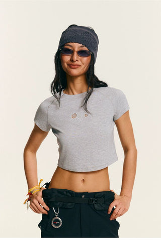 [Monterest] Cutout Embroidery Slim Fit Crop Tee