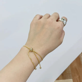 round symbol point bracelet