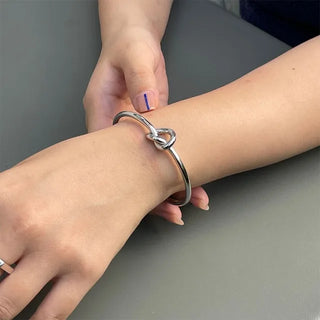 Twisted Round Bangle