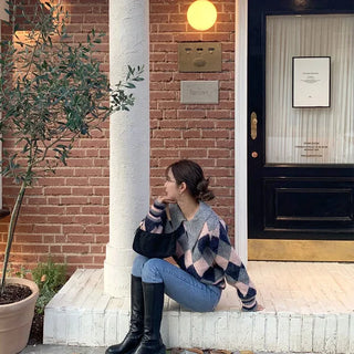 Pastel Round Knit